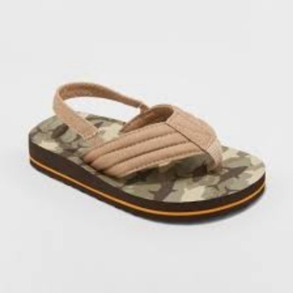 Cat & jack camo slingback flip flops size small